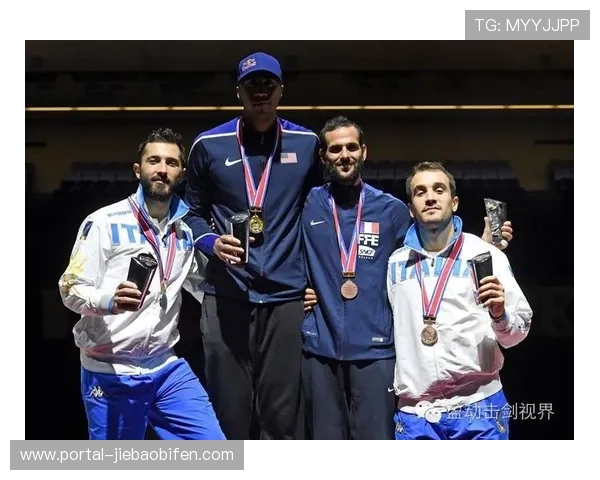 击剑世界杯帕尔马站，意大利队与国际中立运动员队分获团体金牌