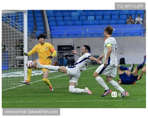 武汉三镇0-1不敌青岛海牛，保级形势愈发严峻